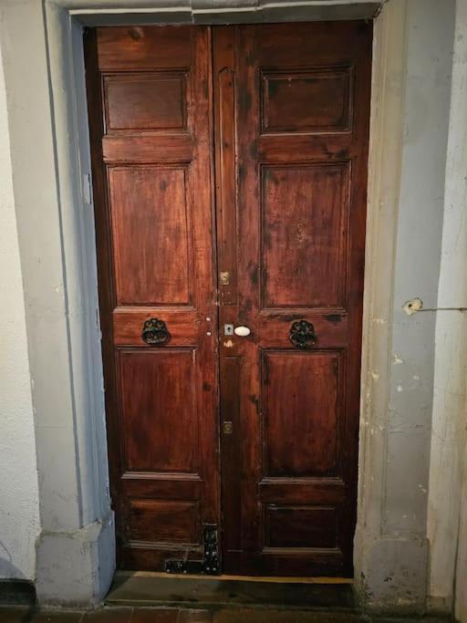 Centre Historique Climatise 1 A 2 Personnes Arles